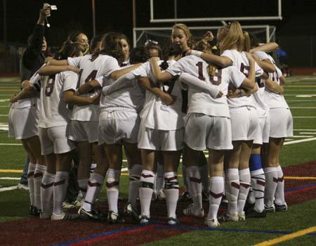 The Mercer Island girls soccer team prior to winning the KingCo title after beating Bellevue 3-1 in their last home game of the season. The team advanced to the state quarterfinals after beating Auburn Mountainview Tuesday night.