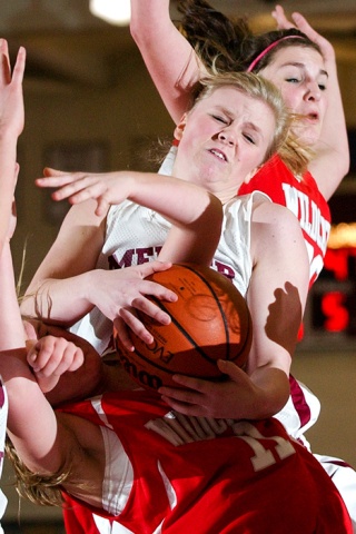 Islander guard Heidi Black