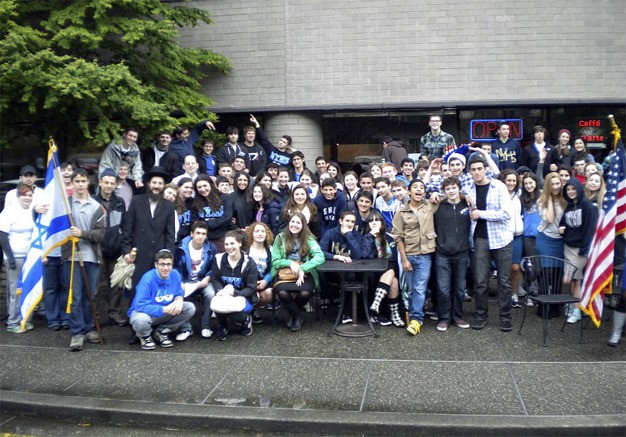 Northwest Yeshiva High School students walked from their school to the Island Crust Cafe in the second annual ‘Walk for Israel