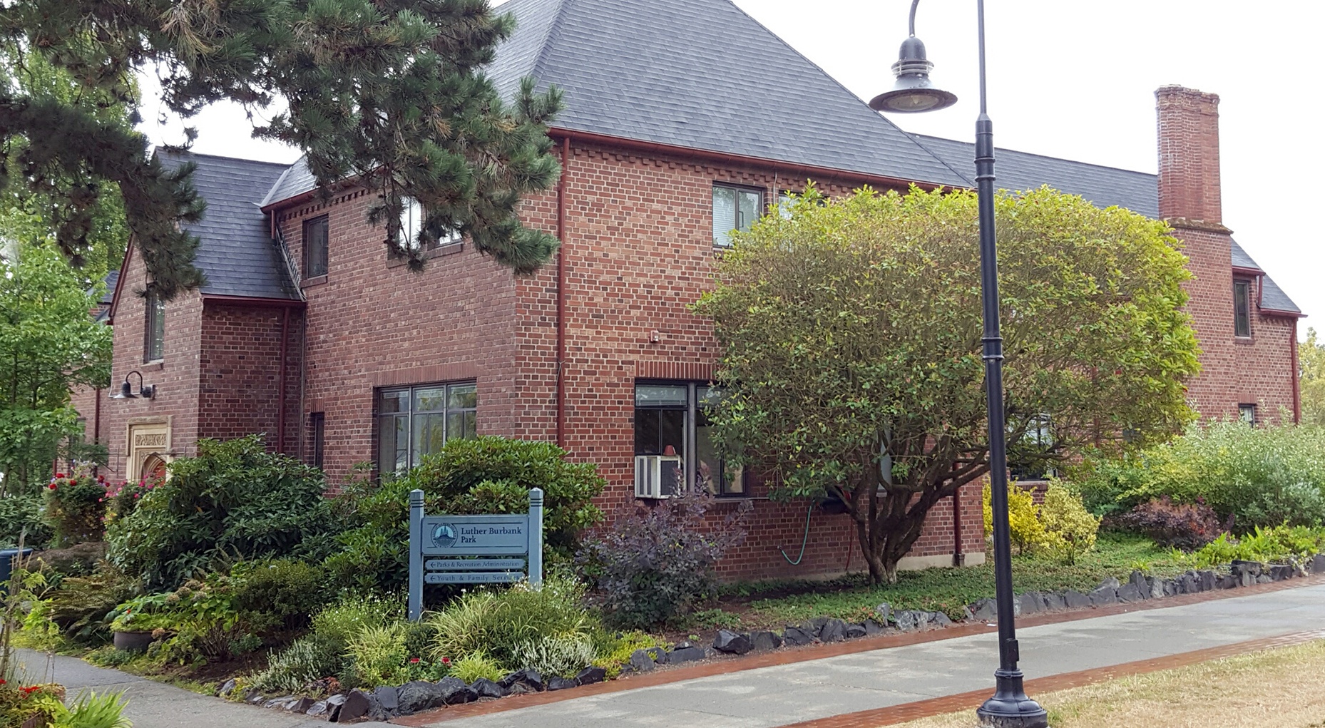 Sunday's open house will be held at the MIYFS administrative offices (the “Red Brick Building” in Luther Burbank Park). Photo courtesy of Kim Richards