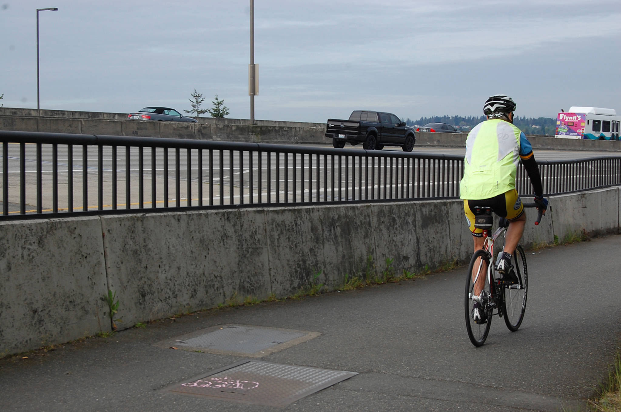 Cyclists Pedal Across Mercer Island For Bike To Work Day | Mercer ...