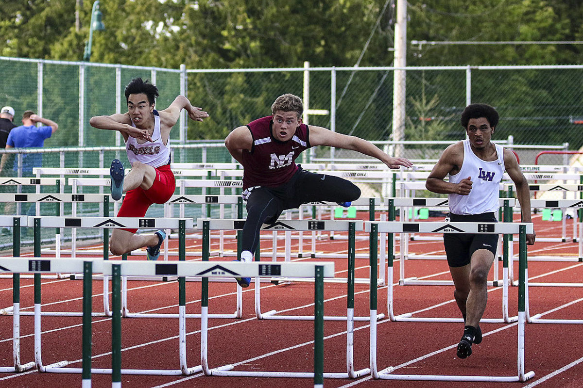 Islanders track athletes compete in KingCo 3A meet Mercer Island Reporter