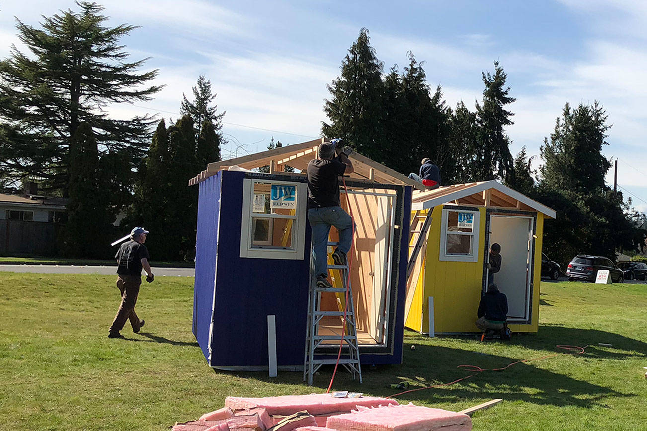 Mercer Island church builds two tiny houses for the homeless