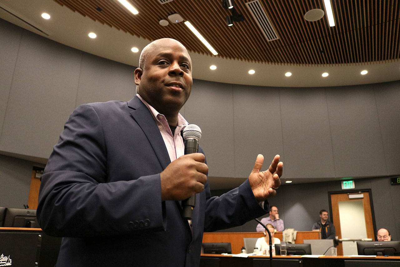 James Whitfield speaks at a community-led town hall meeting at Kirkland City Hall on Nov. 27, 2018 following an incident at Menchie’s Frozen Yogurt Shop in which the police was called on a black man. Kailan Manandic/staff photo