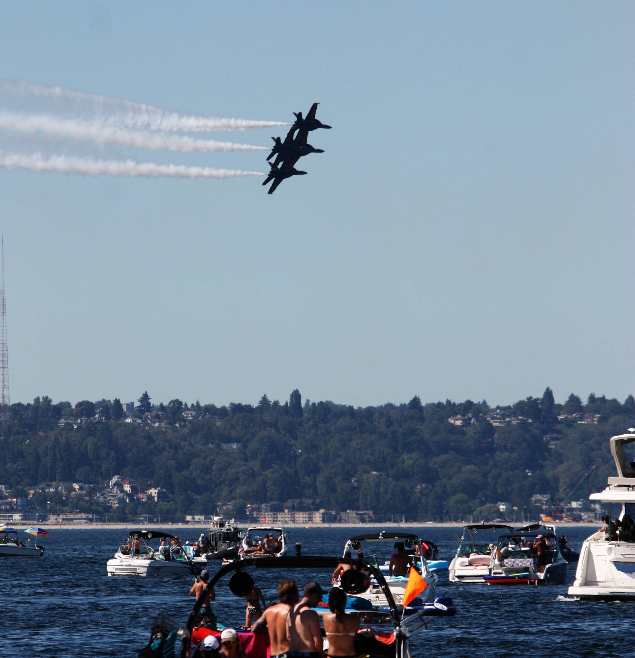 “Seafair75” will draw thousands of attendees to areas along the Lake Washington shoreline, including Mercer Island, to view the spectacular Blue Angels air show and more from Aug. 2-4. The Interstate 90 bridge will not close this year, according to the city. The maximum capacity for recreational use by the general public at Groveland Beach Park will be limited to 500 people, on a first-come-first-serve basis. No more will be allowed into the park while at maximum capacity, as calculated by on-site city staff. For more information on the best city viewing locations and more, visit <a href="https://tinyurl.com/3t9xccnf" target="_blank">https://tinyurl.com/3t9xccnf</a>. Here are some Blue Angels air action shots from the Groveland Beach Park pier in 2022. Andy Nystrom/ staff photos