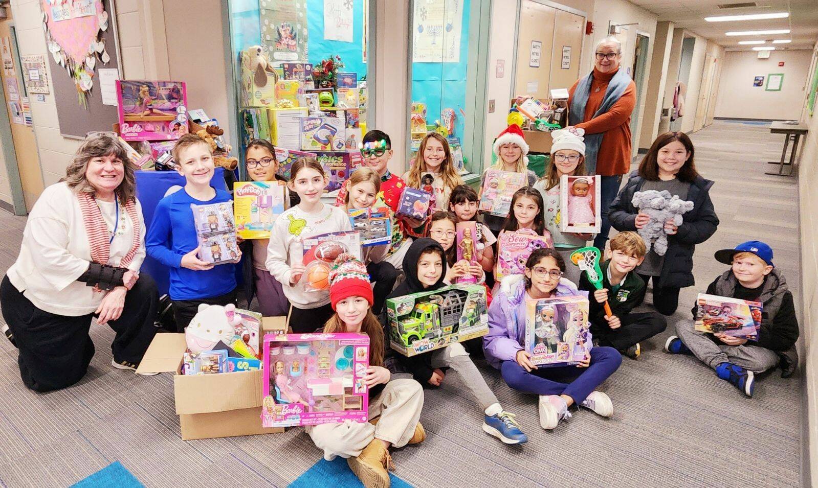 Island Park Elementary School’s student council collected 250-plus toys, smashing its goal of 100, from the Island Park community for families staying at Children’s Hospital this holiday season. Photo courtesy of the Mercer Island School District